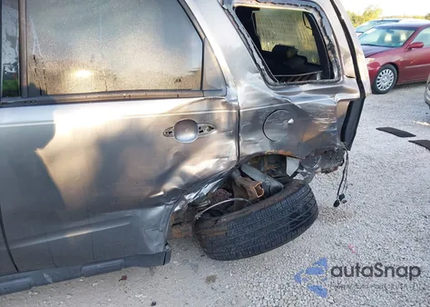 2012 Ford Escape Limited z USA, uszkodzony, nr VIN 1FMCU0E78CKC61131